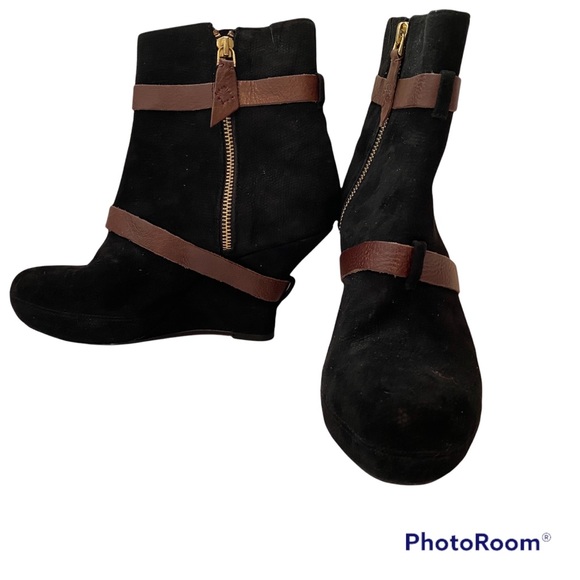 Anthropologie Shoes - MISS ALBRIGHT ANTHROPOLOGIE NEW ANKLE BOOTS BLACK SUEDE BROWN LEATHER ZIPPER 8